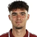 Robert Bădescu — Hậu vệ, UTA Arad
