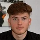 Tom Dickens — Hậu vệ, King's Lynn Town