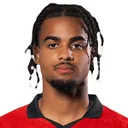 Lorenz Assignon — Hậu vệ, VfB Stuttgart