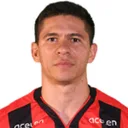 Osvaldo — Tiền đạo, Vitória