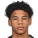 Noah Fernandez — Tiền vệ, PSV Eindhoven