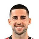 Tom Pett — Tiền vệ, Oldham Athletic