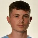 Dan Chesters — Tiền vệ, Wealdstone