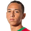 Cicero — Tiền vệ, Tondela