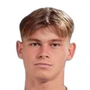 Oskar Zawada — Tiền vệ, Hutnik Kraków