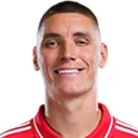 Nikola Milenković — Hậu vệ, Nottingham Forest