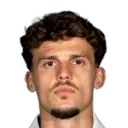 Pedro Araujo — Hậu vệ, USC Paredes