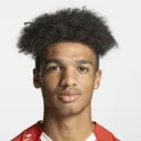 Tyron Owusu — Tiền vệ, FC Luzern
