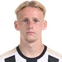 Finley Munroe — Tiền vệ, Blackpool