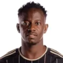 Yaw Yeboah — Tiền vệ, Qingdao Hainiu